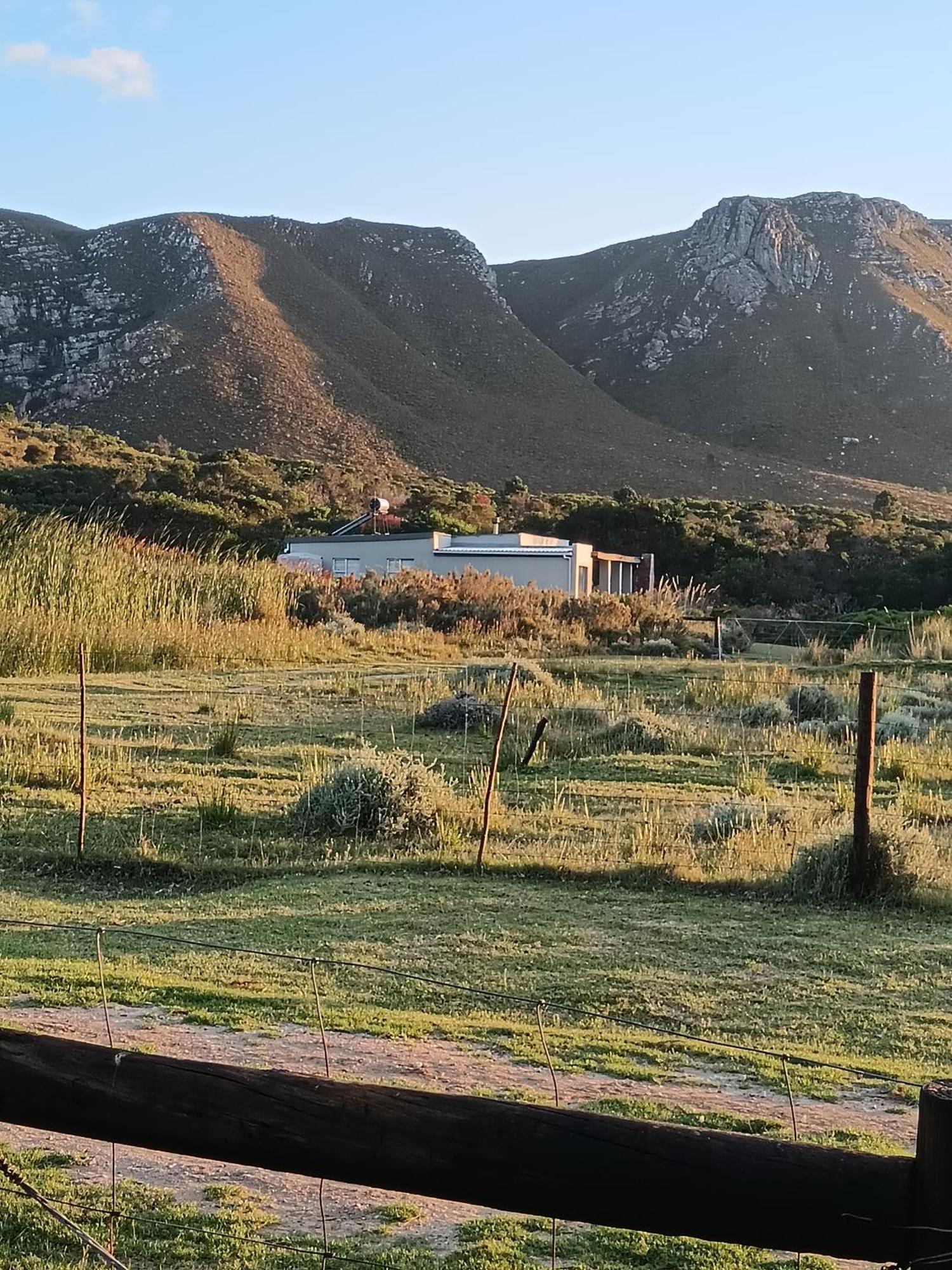 Вилла Blombos Self-Catering House Franskraalstrand Экстерьер фото